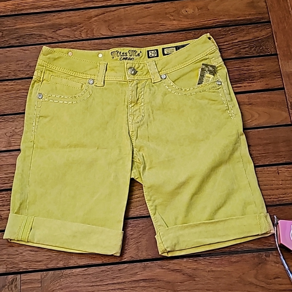 Miss Me Cargo Shorts - NEW W/T TAGS - NEVER WORN